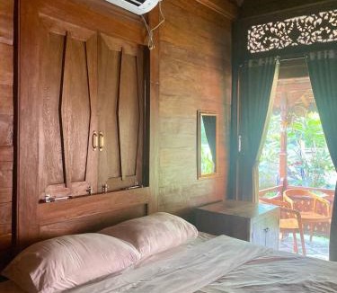 Mambal Villa | Tebeduwe Joglo Villa