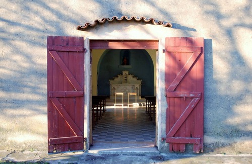 La Motte Apartment | The bocage lies between the wine-growing regions of the Côtes de Provence