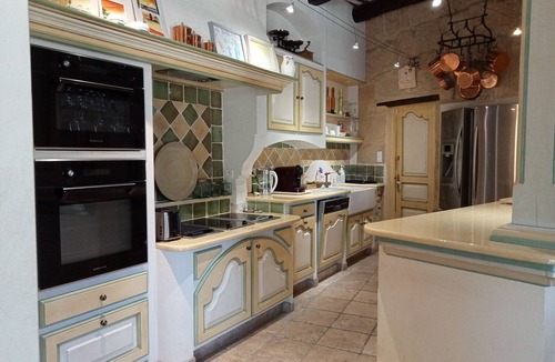 Montfrin House | The charm of stone