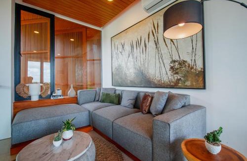 Babakan Bed & Breakfast | Three Bedroom Pool Villa - VIIV House by Soobali