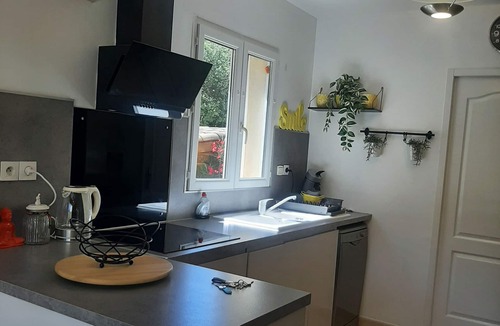 Vers-Pont-du-Gard House | Three km from the majestic PONT DU GARD and 10 km from Uzès!