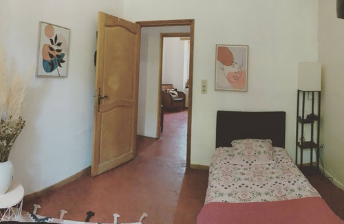 Miramas Other | Townhouse in the heart of Provence