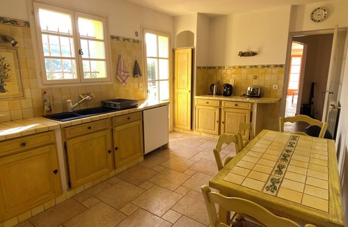 Saint-Cezaire-sur-Siagne Villa | Tranquility and authenticity in the heights