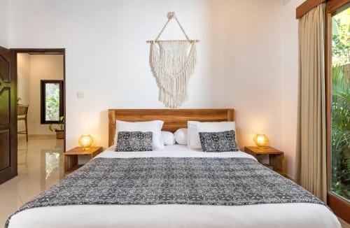 Sunset Road Villa | Twist and Shout Villa