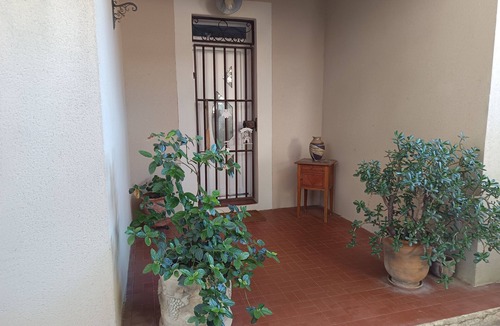 Les Angles House | Very comfortable house close to the historic center of Avignon and Villeneuve!