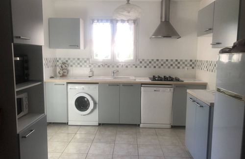 Sollies-Toucas Cottage | ViIlas Sollies Toucas rent all year