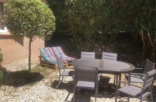 Sollies-Toucas Cottage | ViIlas Sollies Toucas rent all year