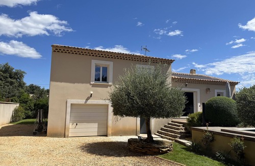 Vers-Pont-du-Gard Villa | Villa 150 M2 8 Personnes Piscine Calme Jardin Arboré Proche Uzès & Pont du Gard