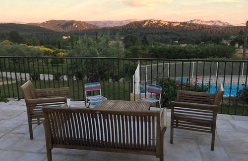 La Bouilladisse House | Villa 8 Personnes Très Calme Proche Mer et Aix en Provence