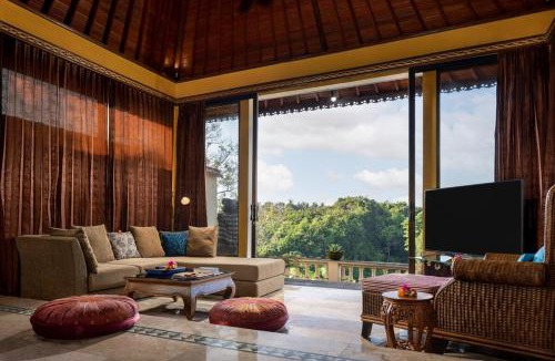 Batuan Villa | Villa Air Terjun Bucuan