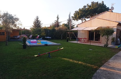Cabries Villa | Villa au Calme Avec Piscine Entre Aix et Marseille