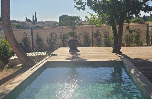 Saint-Cannat Villa | Villa Aurène – Elegant Luxury Retreat with private Pool & Spa Access in Provencr