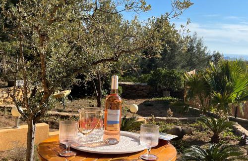 Ceyreste Villa | Villa avec jacuzzi sur les hauteurs de La Ciotat