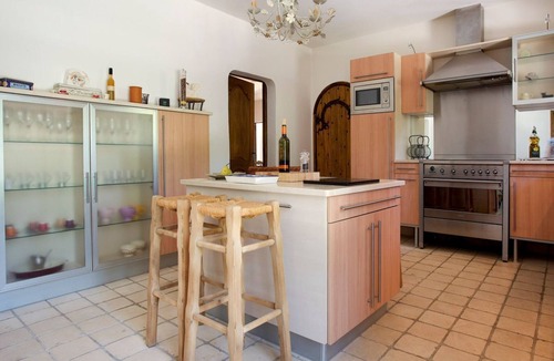 Lacoste Villa | Villa Borie - Three Bedroom Villa, Sleeps 6