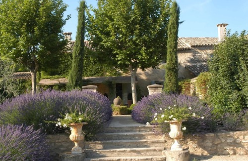 Menerbes Villa | Villa Cépage - Luxury Villa in the Heart of the Lu