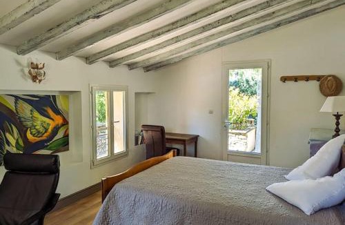 Peypin-d'Aigues House | Villa Chênes & Pins Piscine au Coeur du Luberon
