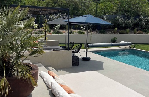 Grand Sud Villa | Villa Contemporaine de Plain-pied au Calme, Avec Piscine et Jardin
