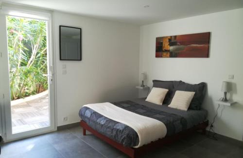 8th Arrondissement Apartment | Villa Cottreau