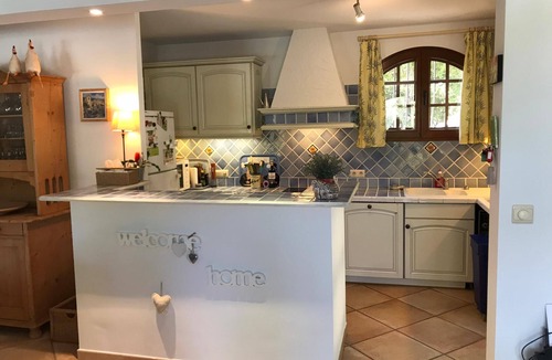 Lorgues Villa | Villa De Charme super equipped, private pool, 3 bedrooms, 970 m from the center