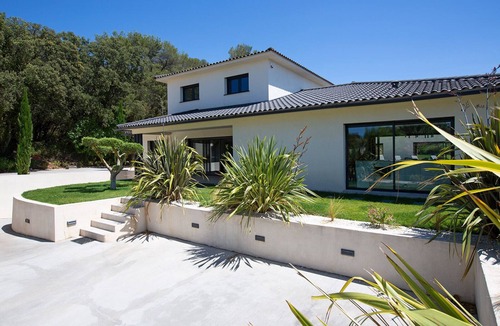 Istres Villa | Villa de l’etang