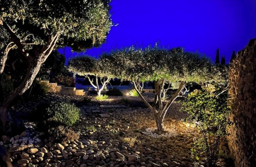 Castillon-du-Gard Villa | Villa de Luxe en Face du Célèbre Pont-du-gard