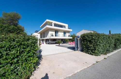 Miramar Villa | Villa entière 14 couchages prés de la mer La Londe Les Maures Entre Hyères et Le Lavandou