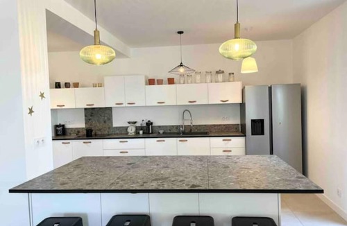 Cuers House | Villa Familiale 200m2 au Cœur des Vignes