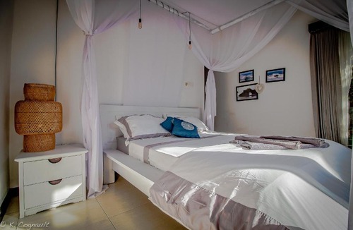 Batu Bolong House | Villa Impian