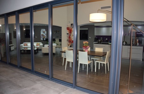 Montsegur-sur-Lauzon Villa | Villa in Drome provençal near Grignan
