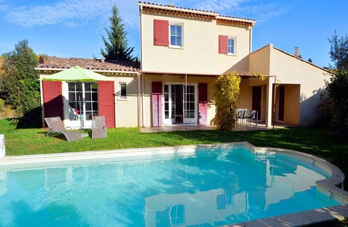 Saint-Saturnin-les-Apt House | Villa in Lubéron with Private Pool