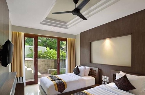 Kemenuh House | Villa Khayangan Kemenuh - Gianyar 3 Bedrooms 3 bathrooms