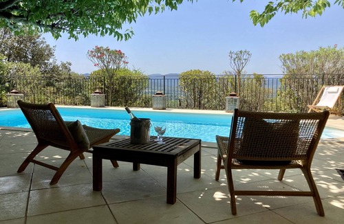 Les Arcs-sur-Argens Villa | Villa la Favorite private breathtaking view
