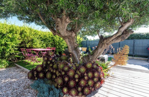 Miramar House | Villa La LONDE Les MAURES Sleeps 14 Heating Pool Between HYERES and Le LAVANDOU