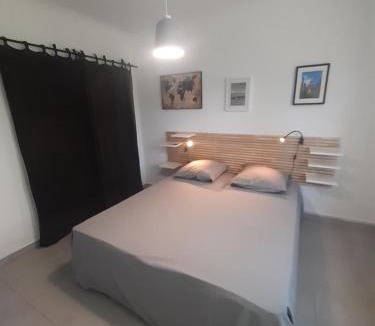 Morieres-les-Avignon Villa | Villa " Les Bambous " , Jardin , Terrasse , Climatisation , Wifi , Parking