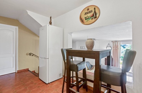 Taradeau Villa | Villa "Les Hauts De Taradeau": Mountain View with Stunning Private Pool