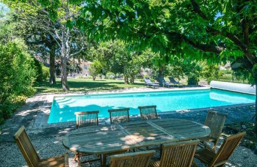 Malaucene House | Villa Les Saffres in Malaucene