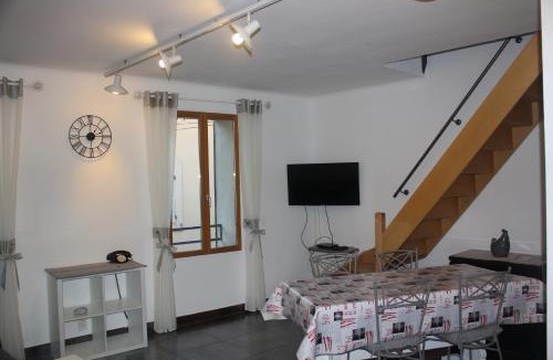 Roquemaure House | Villa Lou Christelle