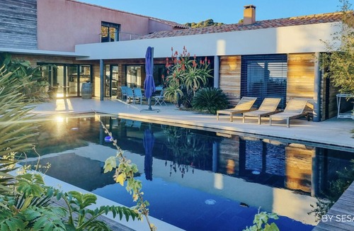 Carqueiranne Villa | Villa NAPA 100m from the sea