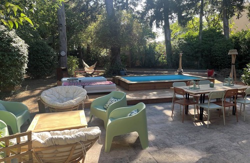 Sud House | Villa near town center swimming pool parking lot Pets welcome
