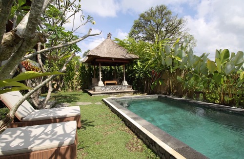 Sambahan Villa | Villa near Ubud, panoramic view of rice fields and the volcano