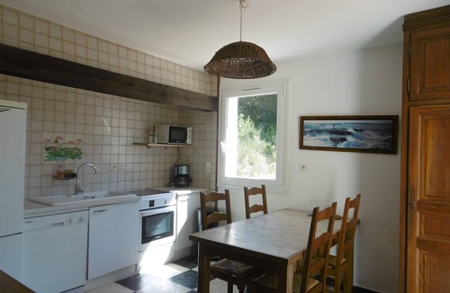 Saignon Villa | Villa Soleyanou detached house, quiet, dominant view in the countryside in Saignon