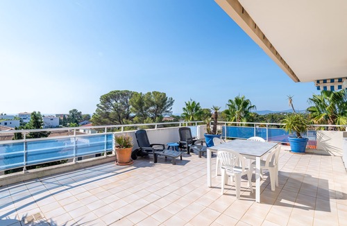 Boulouris-sur-Mer Apartment | Villa sur le Toit, Dernier Étage, Grande Terrasse, Barbecue ,vue