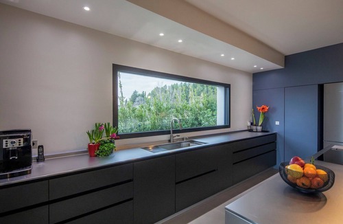 Maussane Villa | Villa Tabarja in Maussane - 4 Bds, pool, AC, large terrace with superb views