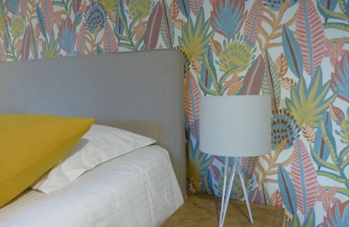 Laudun House | Villa Thebaïde Chambres d'hôtes