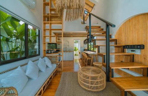 Beraban Villa | Villa Tiny - Romantic A-Shape 1BR Villa Close to Nyanyi Beach