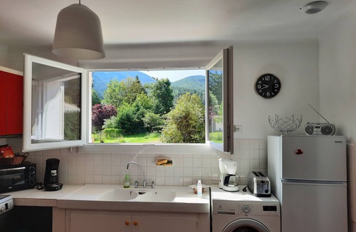 Castellane House | Villa Verdon Castellane Très Agréable Villa Spacieuse, Grand Jardin Arboré
