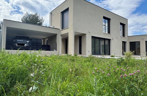 Mollans-sur-Ouveze Villa | VILLA with private pool, near MONT VENTOUX and VAISON LA ROMAINE