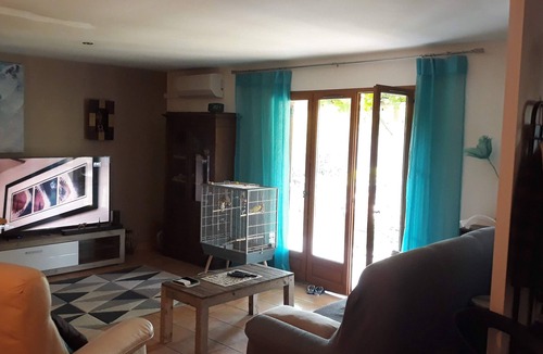 Comps Villa | Villa with pool, conveniently located between Arles Nimes and Avignion