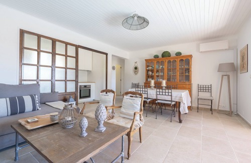 Cavaliere House | Villa with private heated pool, 4 min walk from the beach and the centre