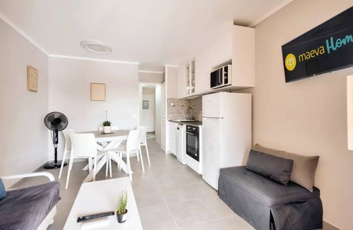 Pont Royal Apartment | Village Pont Royal in Provence - maeva Home - 2 Room Apartment 5 People Comfort